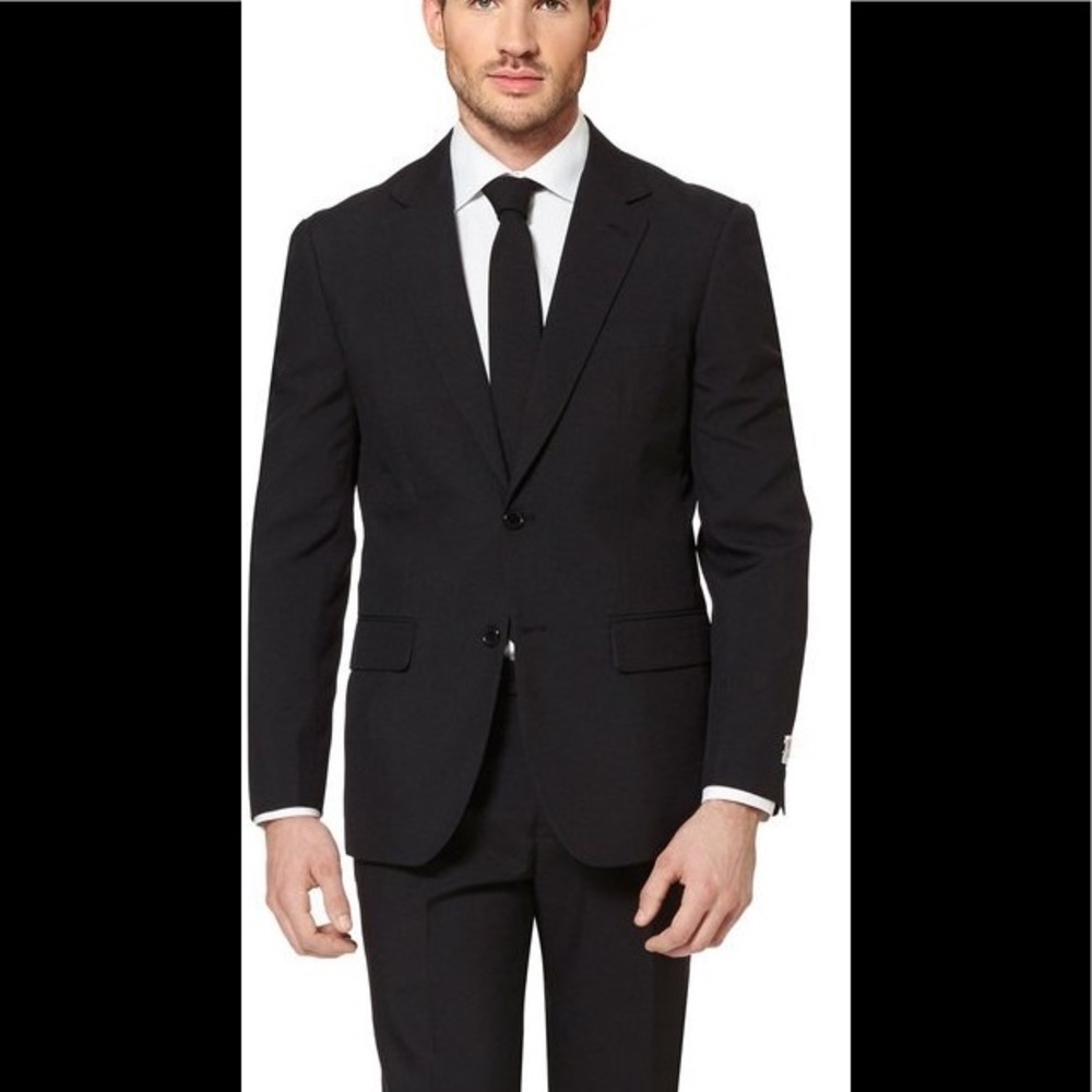 Opposuits Black Knight 42R